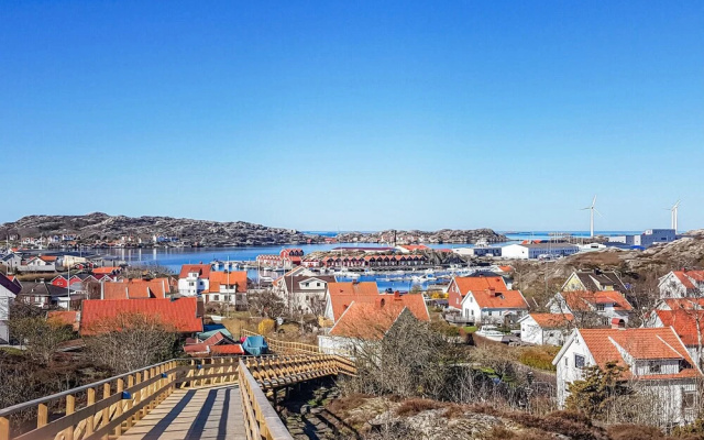 Stunning Home in Rönnäng With 2 Bedrooms and Wifi
