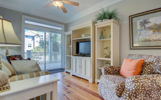 Palmetto Place