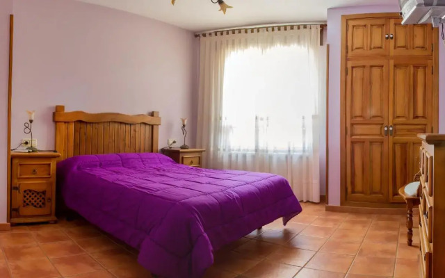 Hotel Rural Tirontillana