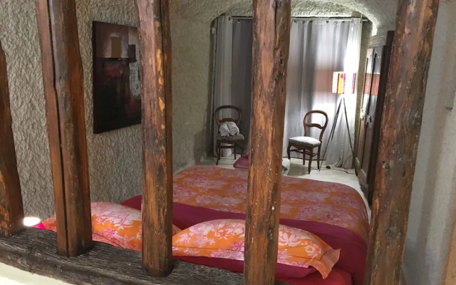 SO TROGLO - Chambres troglodytes de charme