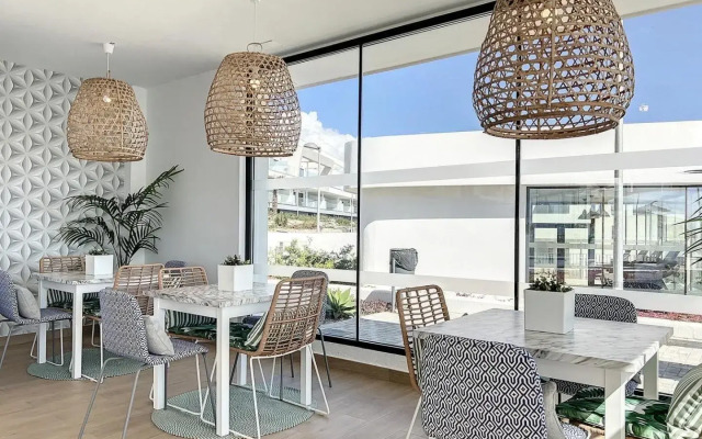 Via Celere 2333 Luxury Sea View Apartment