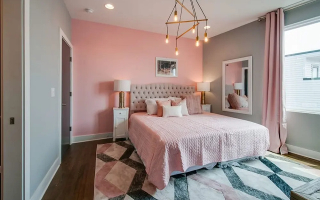 Going Fast Dollys Dream 12 Beds