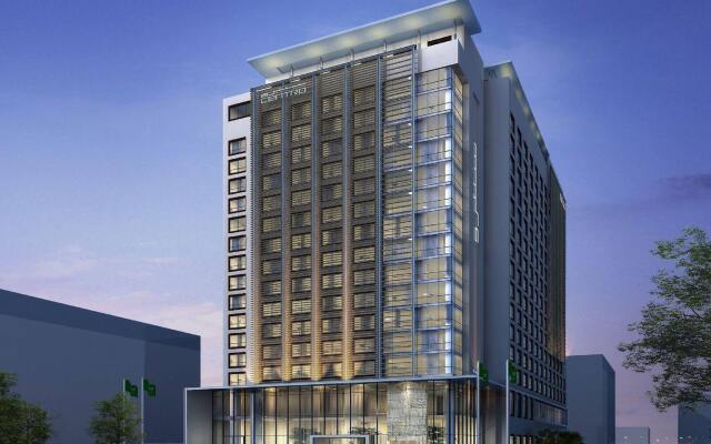 Отель Centro Waha by Rotana вид на фасад