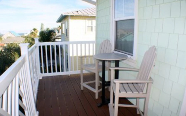 Sunsetter #5538 - 4 Br Home