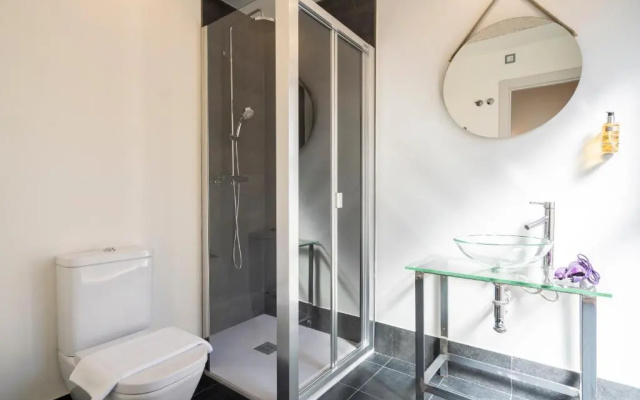 Dobo Azacanes Hostal