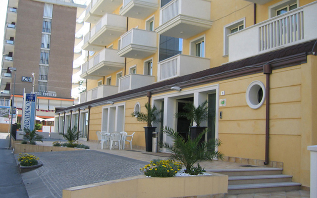 Отель Residence T2 Италия, Римини - 2 отзыва об отеле, цены и фото номеров - забронировать отель Residence T2 онлайн вид на фасад
