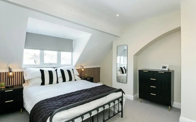 Stunning Townhouse in Cirencester