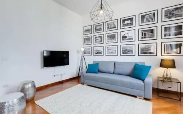 Modern flat near Piazza della Repubblica