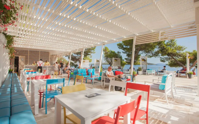 Amadria Park Camping Trogir Mobile homes by Happy Camp