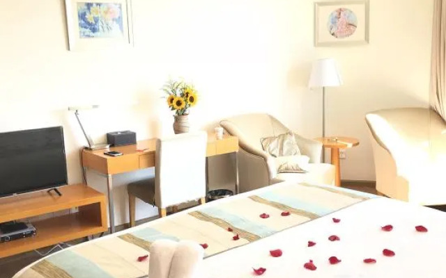 Fuxian Lake Lan'an Holiday Hotel