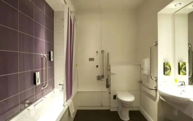 Premier Inn Llanelli Central East