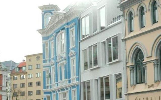 Отель Bryggen Panorama Suites Берген вид на фасад