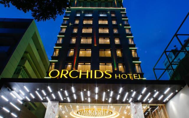 Orchids Saigon Hotel вид на фасад