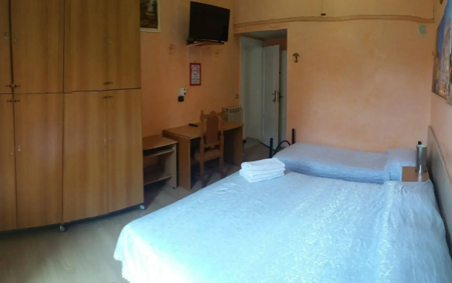 Walter Rooms
