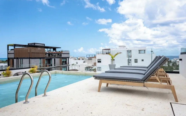 Kumaru Suite by BVR