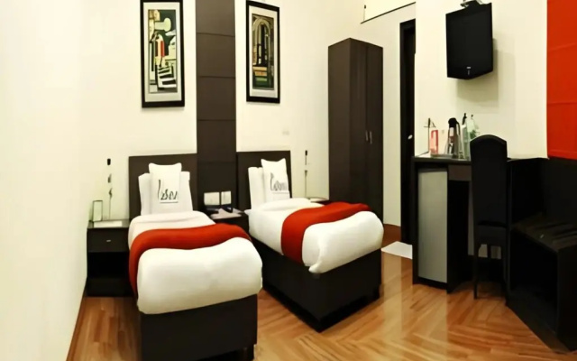 Hotel Pallavi West