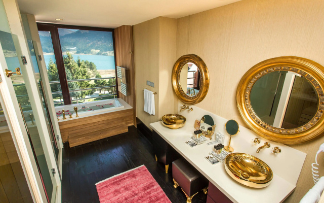Taksim International Abant Palace Oteli