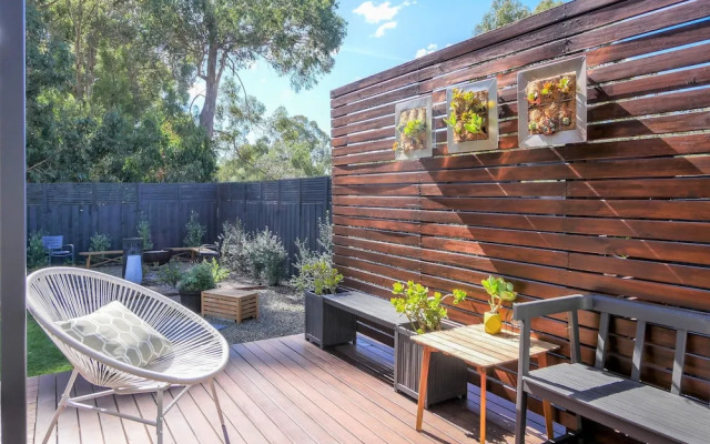 Three Beaches - Chic Eco Home Tasmania