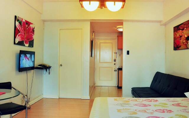 Отель Alcoves Apartments Aguirre - Radissons Units Филиппины, Макати - отзывы, цены и фото номеров - забронировать отель Alcoves Apartments Aguirre - Radissons Units онлайн комната для гостей