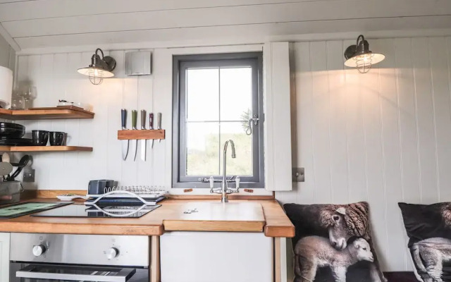 Shepherds Hut
