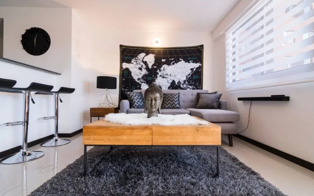 La vega Modern & Chic by Nomad Guru