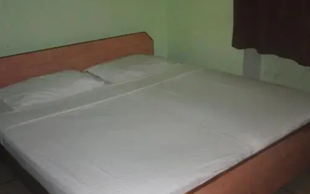Shivakashi Guest House