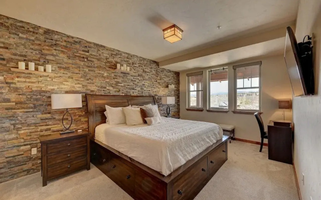 Cozens Pointe I-101 2 Bedroom Condo by RedAwning