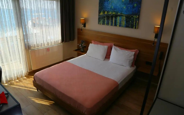 Şenyıldız Hotel