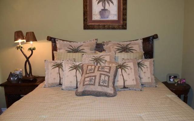Kosta'S Kasa - Three Bedroom Townhome