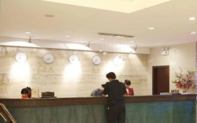 Huaxia Business Hotel Dongguan