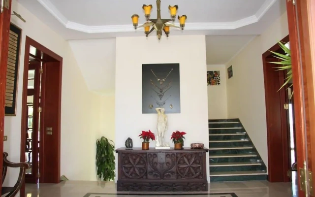Hotel Villarocamar
