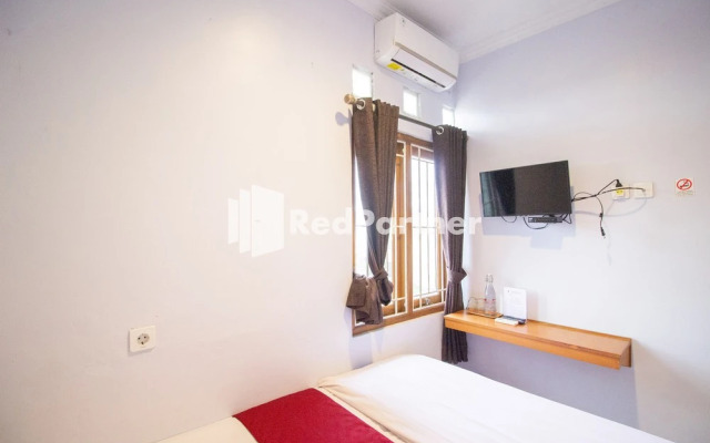 Halona Residence near Pakuwon Mall Jogja Mitra RedDoorz
