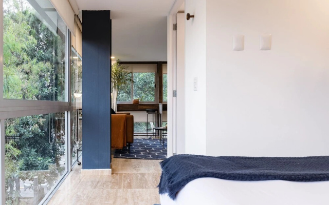 La Condesa Coziest Studio!