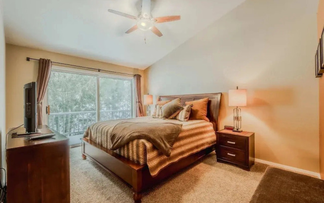 Meadow Lake Townhouse