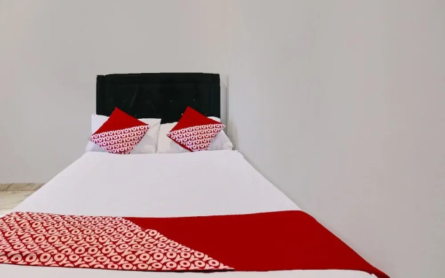 OYO 92524 dCost Homestay