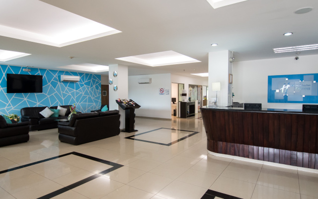Holiday Inn Express Paraiso Dos Bocas by IHG