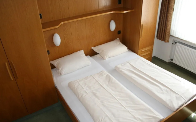 Big Mountain Hostel