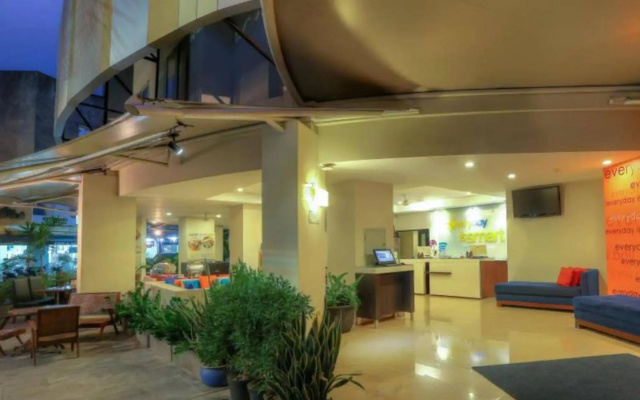 Everyday Hotel Kuta Central