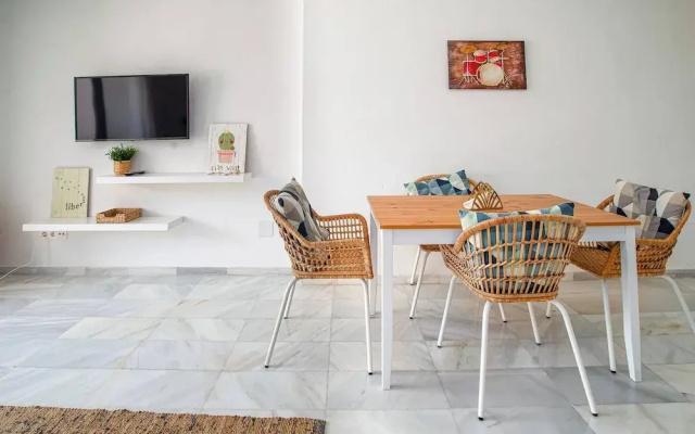 Beautiful 2 Bedrooms Apartment In Puerto Banus