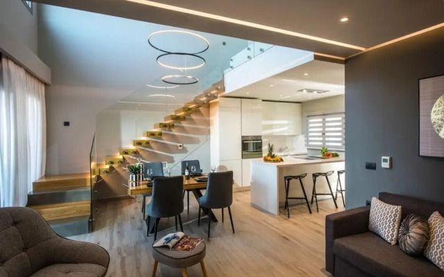Knossos Palace by Luxury Living Apartments