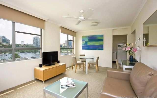 Sydney Harbourside Apartment