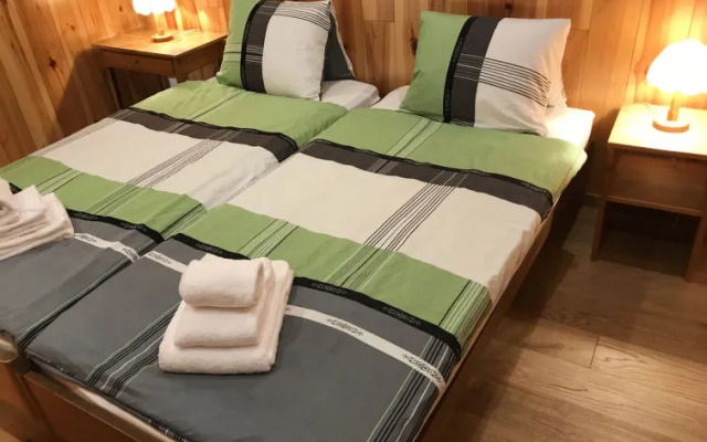 Anna - Two Bedroom