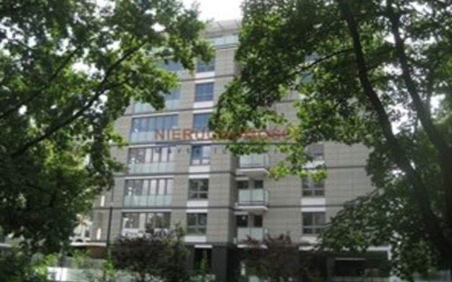 Апартаменты P&O Apartments Fabryczna 3 Варшава вид на фасад