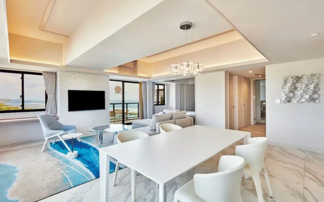 Hotel Shigira Mirage Beach Front