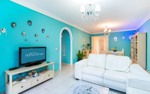 RentAndHomes Los Boliches Blue&Green Apt