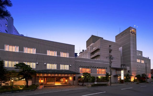 Hanabishi Hotel