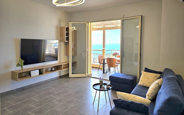 Hill Apartment With Sea View in Durres