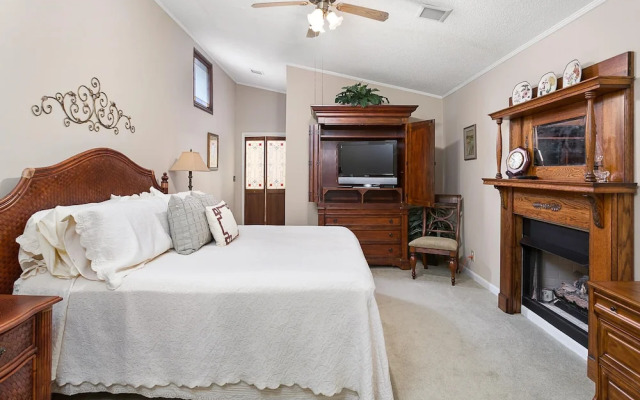 11908 Old Demere Rd by Hodnett Cooper