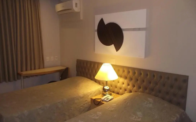 Augustus Plaza Hotel
