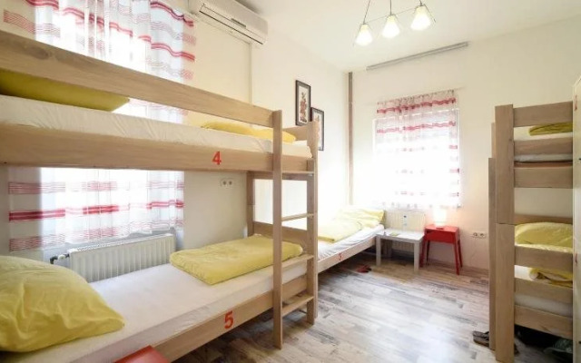 Hostel Temza